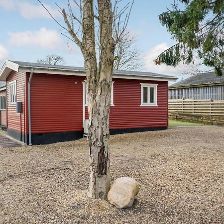 3 Bedroom Lovely Home In Give Uve Экстерьер фото