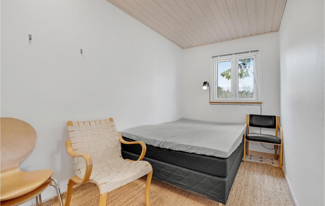 3 Bedroom Lovely Home In Give Uve Экстерьер фото